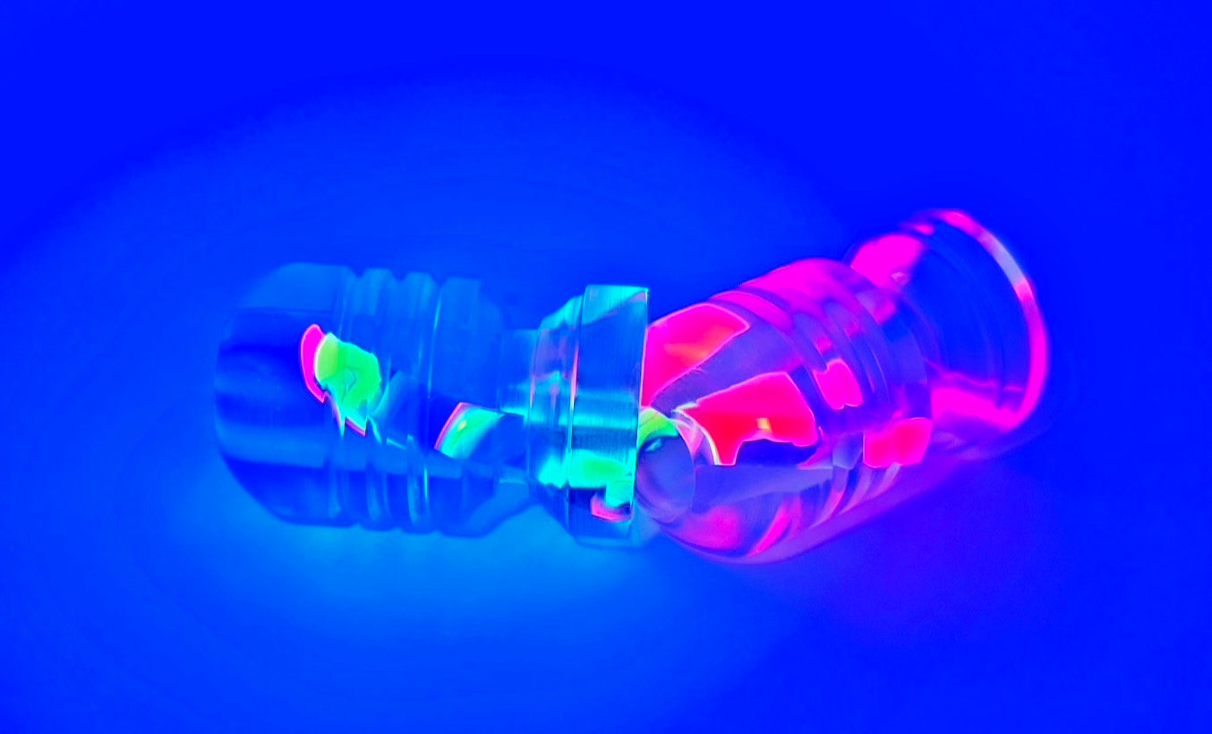 1 Spiral Acrylic Bomb (random pull, either pink or purple)