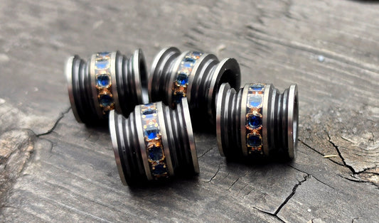 1 Zirconium Smedium with Blue Gem inlay