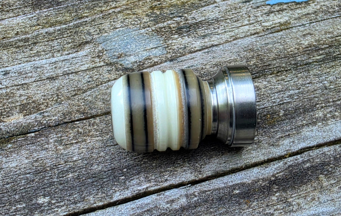 Micarta/Glow Bone Bomb